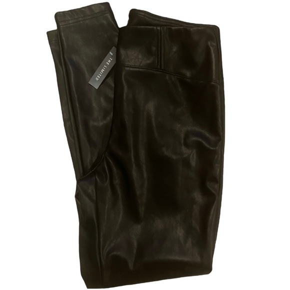 The Limited Faux leather pants size 6 - Picture 1 of 5